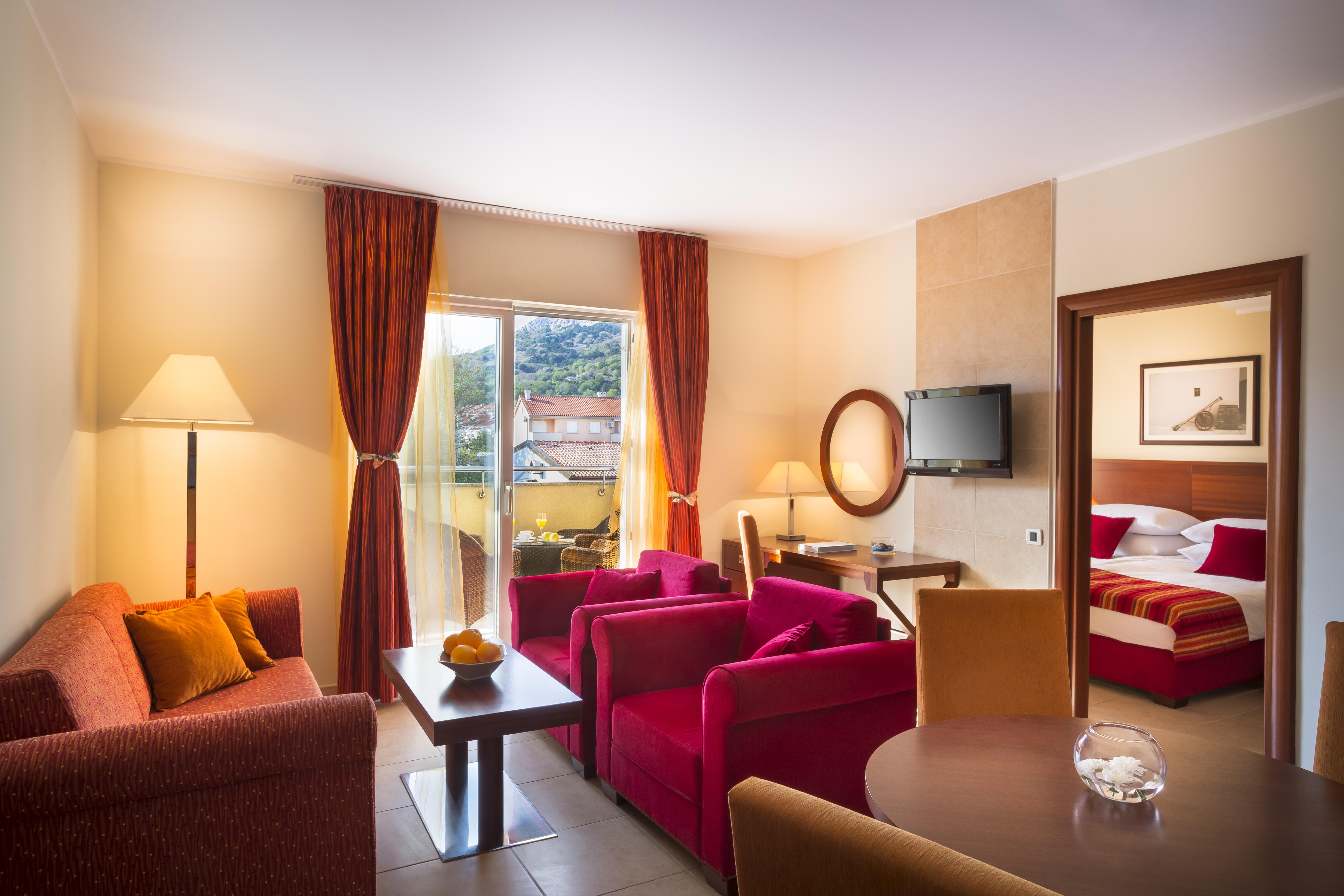 Valamar Villa Adria Baška Exteriör bild