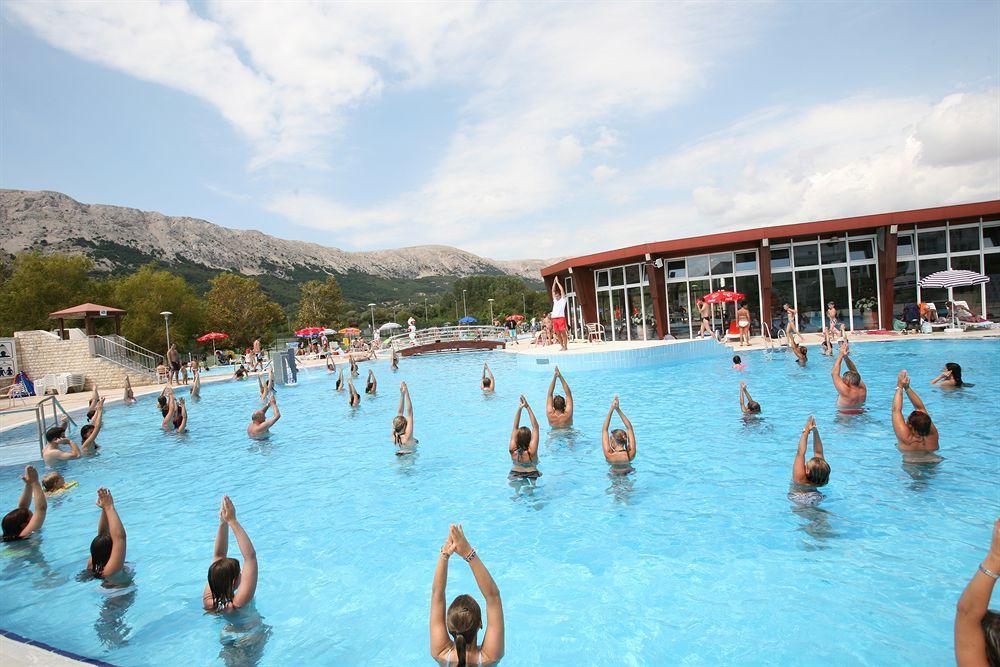 Valamar Villa Adria Baška Exteriör bild