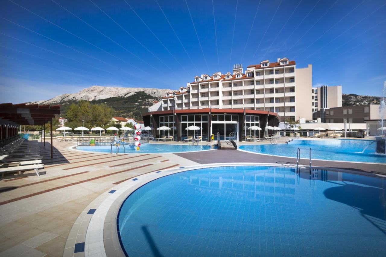 Valamar Villa Adria Baška Exteriör bild